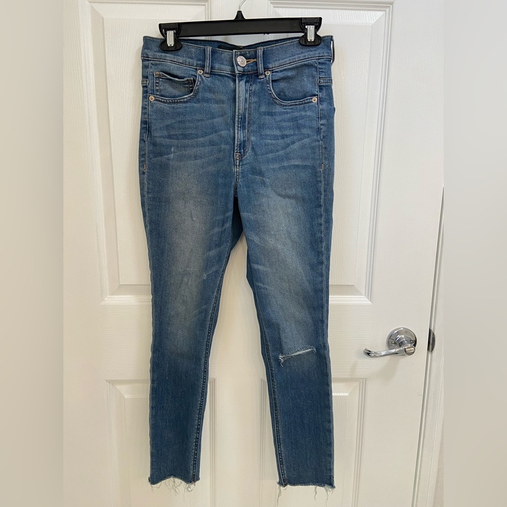 Express Super High Waisted Raw Hem Ankle Legging Jeans size 4 short